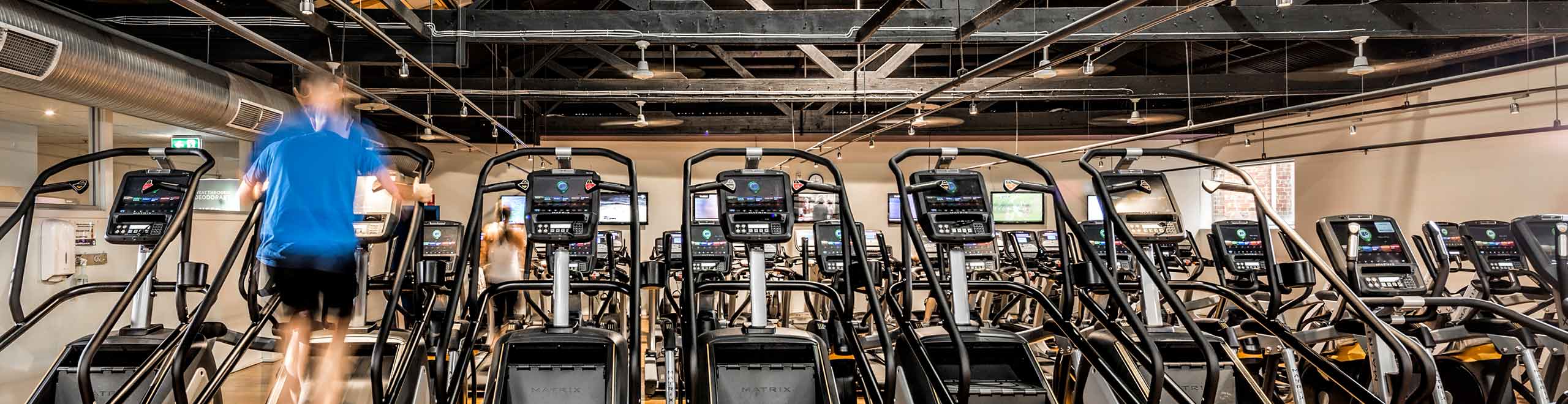 Which Gym Equipment Burns the Most Calories: Top Fat-Burning Machines